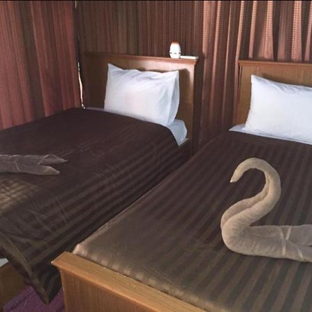 קראבי The Lazy Bar And Guesthouse מראה חיצוני תמונה