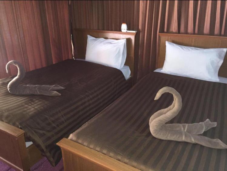 קראבי The Lazy Bar And Guesthouse מראה חיצוני תמונה