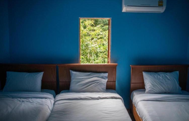 קראבי The Lazy Bar And Guesthouse מראה חיצוני תמונה