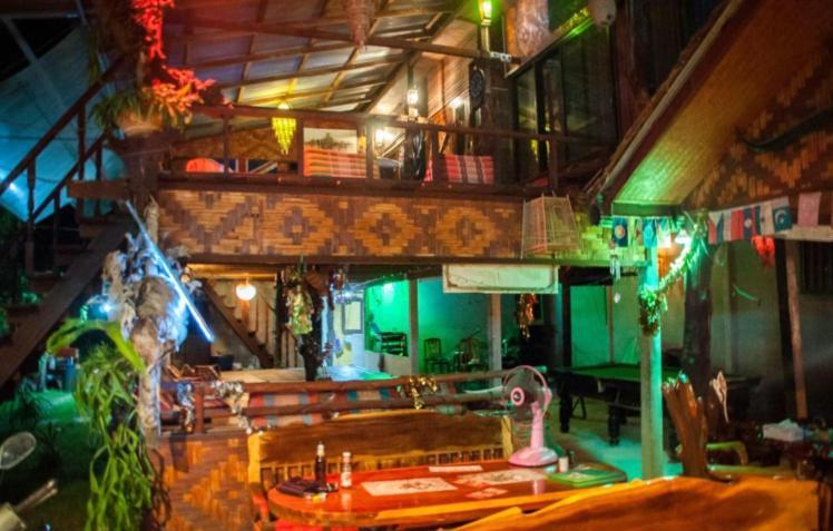 קראבי The Lazy Bar And Guesthouse מראה חיצוני תמונה